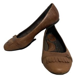 Born Kiltie Fringe Halia Leather Ballet Flats Sz 8.5